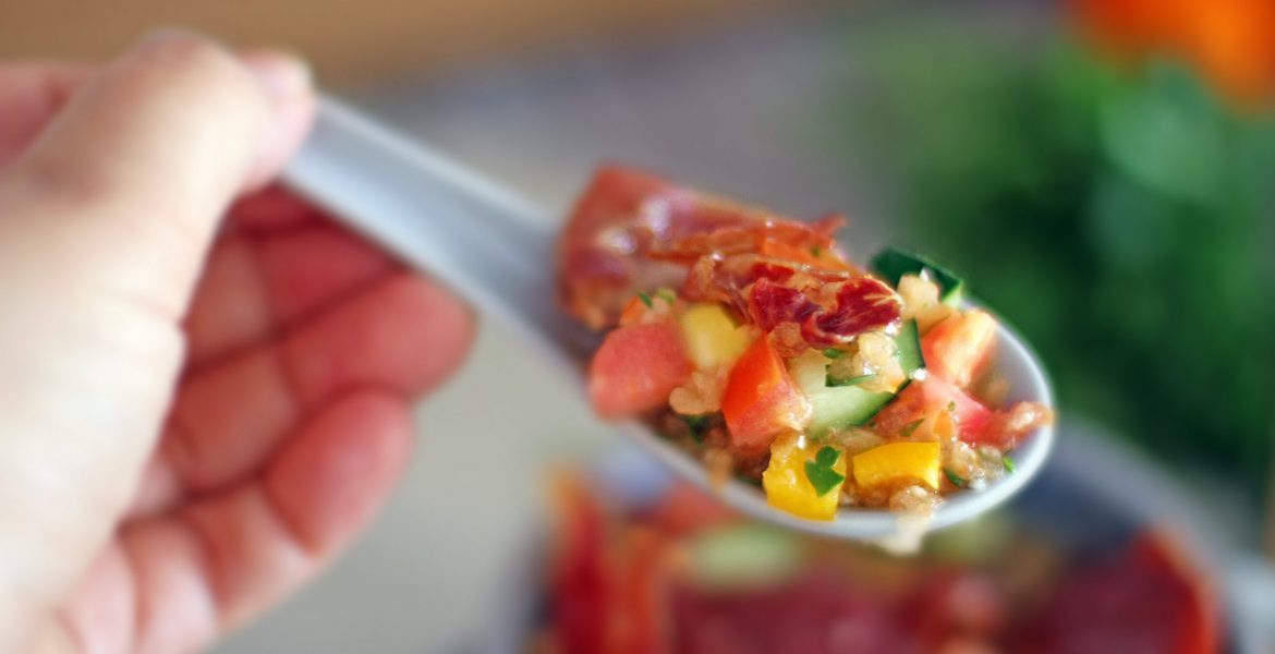 Gaspacho com Presunto crocante