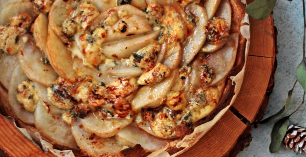 Tarte de pêra e gorgonzola
